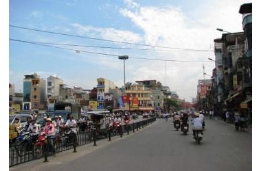 Bán nhà mặt phố Nguyễn Lương Bằng, 204m2, MT 9m, giá 52 tỷ